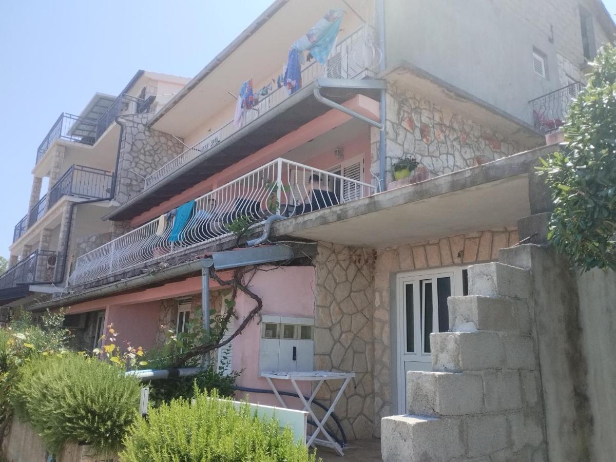 Apartments Piko2 Jelsa  Exterior foto